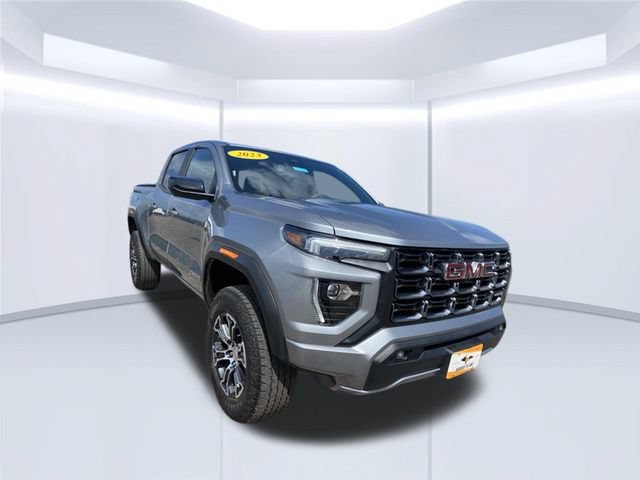 Used 2023 GMC Canyon AT4 AWD/4WD image 2