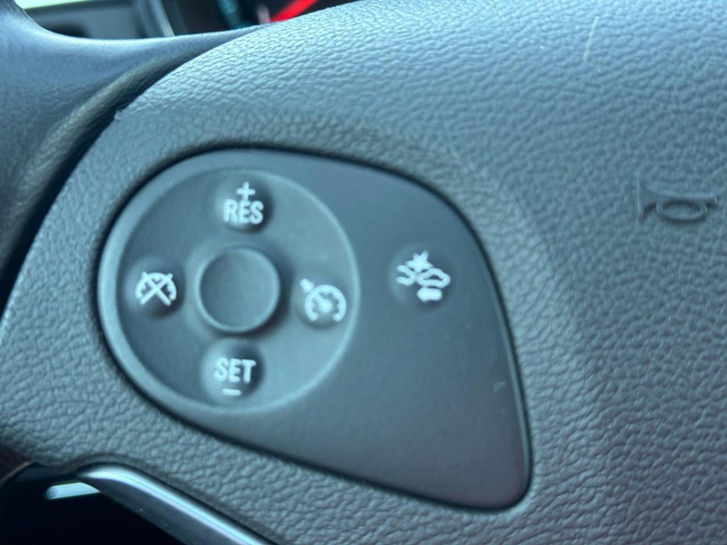 Used 2014 Chevrolet Impala LTZ image 14