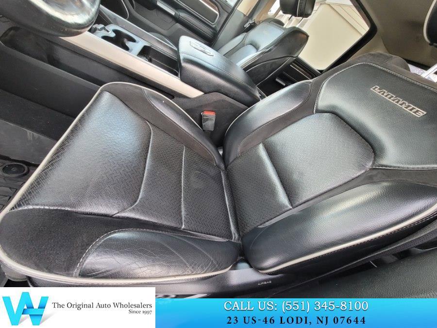 Used 2019 RAM 1500 Laramie AWD/4WD image 11