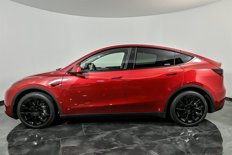 Used 2023 Tesla Model Y Long Range AWD/4WD image 6