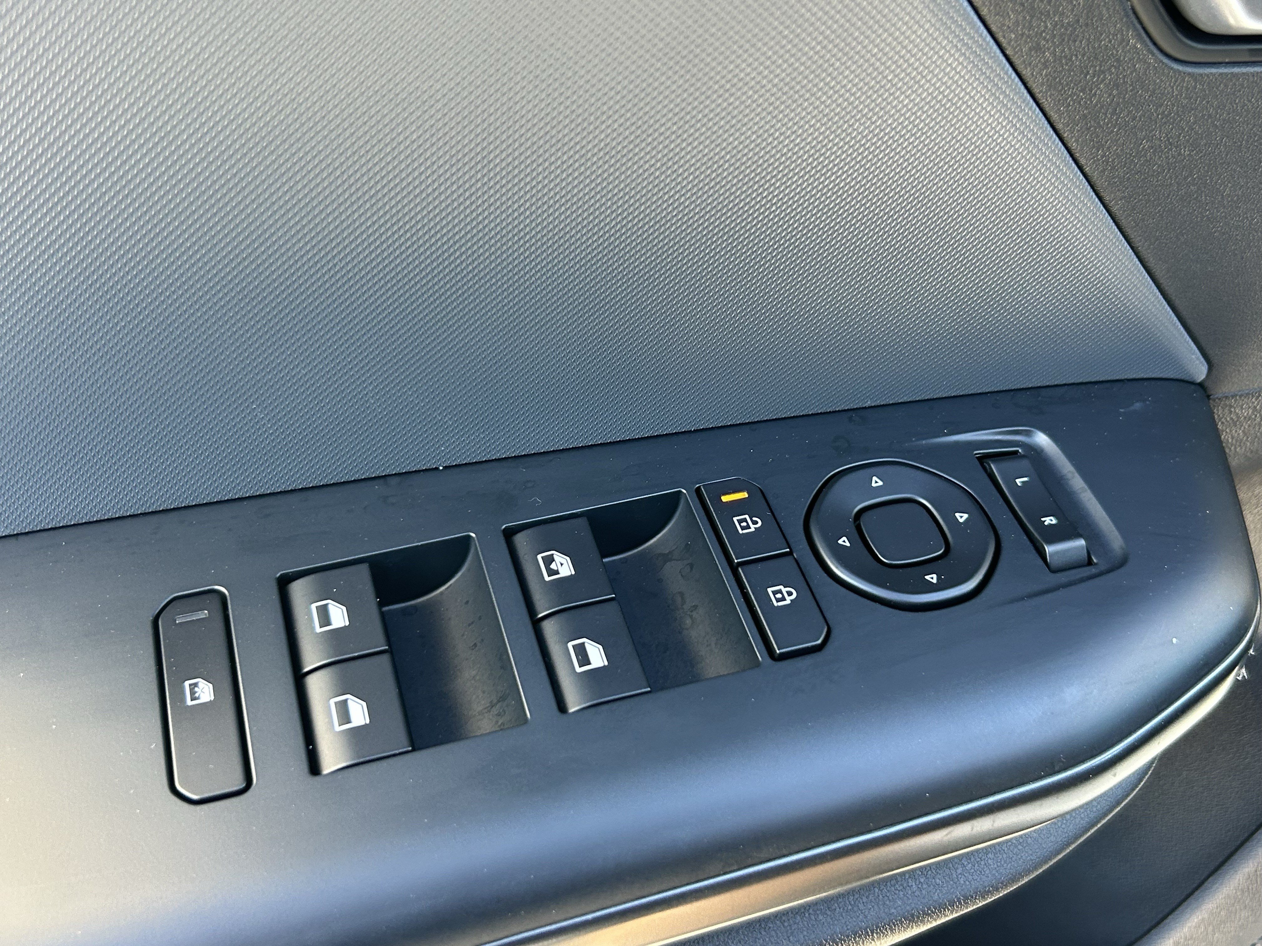 New 2026 Kia K4 FWD image 25