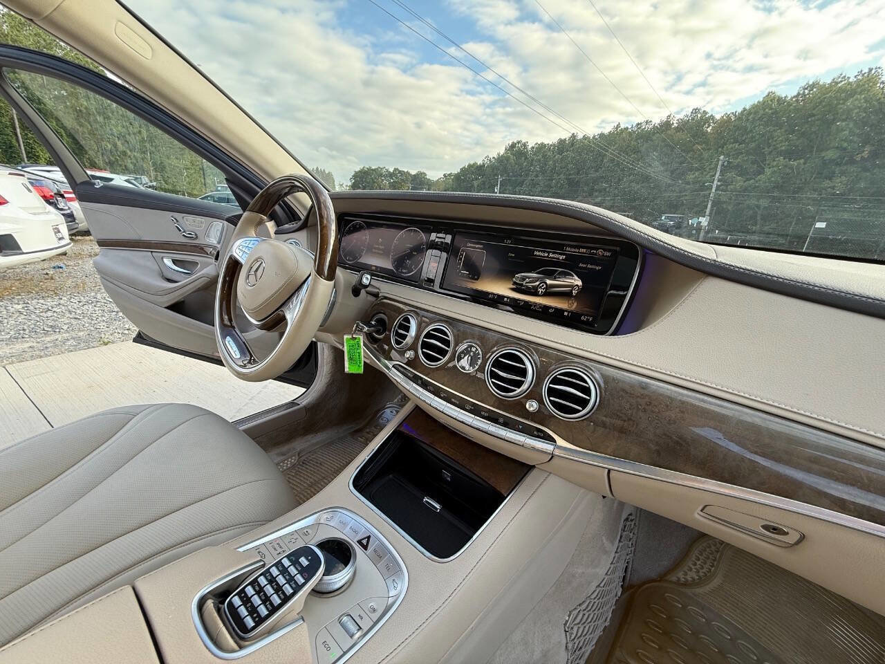 Used 2014 Mercedes-Benz S 550 Sedan image 24