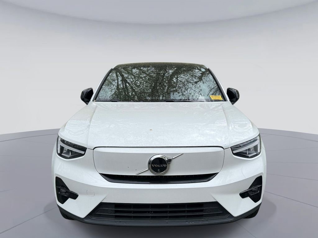 Used 2024 Volvo C40 P8 Recharge Plus w/ Climate Package image 2