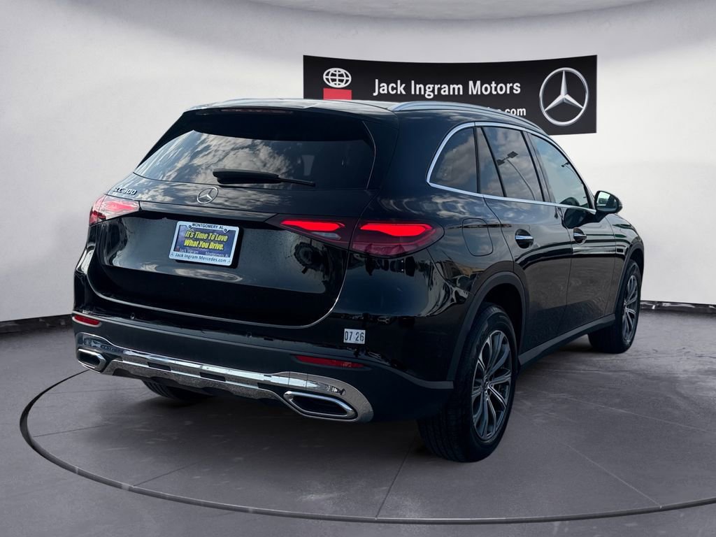 Used 2024 Mercedes-Benz GLC 300 image 5