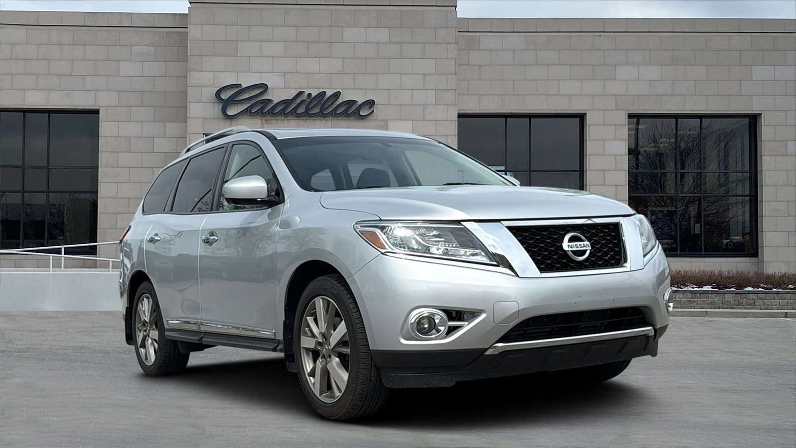 Used 2015 Nissan Pathfinder Platinum w/ Cargo Package