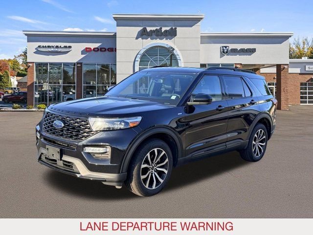 Used 2023 Ford Explorer ST-Line image 4