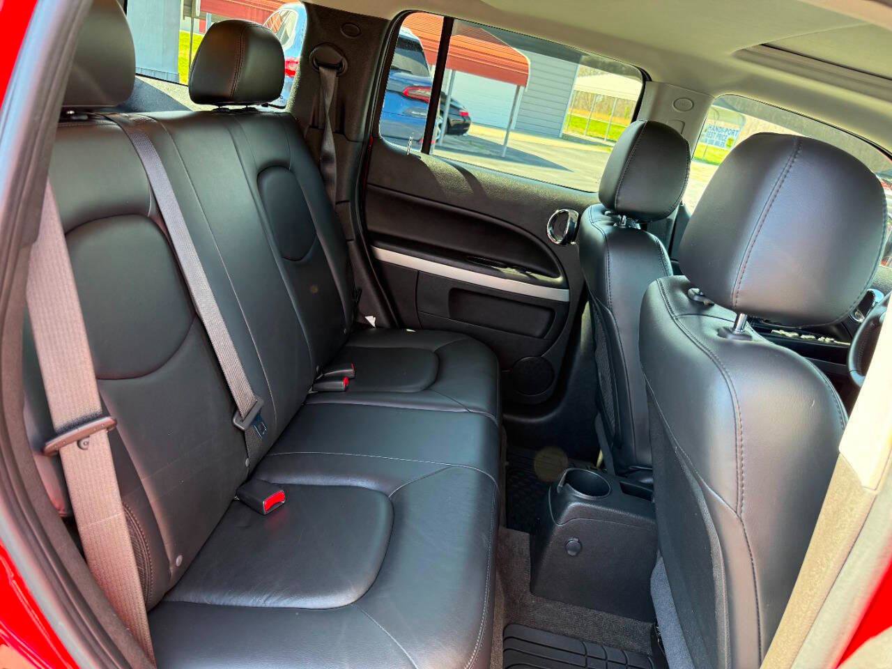 Used 2011 Chevrolet HHR LT w/ LT Preferred Equipment Group image 28