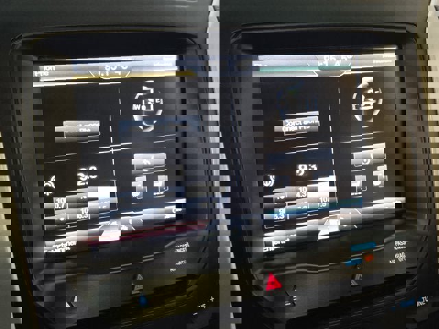 Used 2014 Ford Explorer XLT w/ Equipment Group 202A image 23