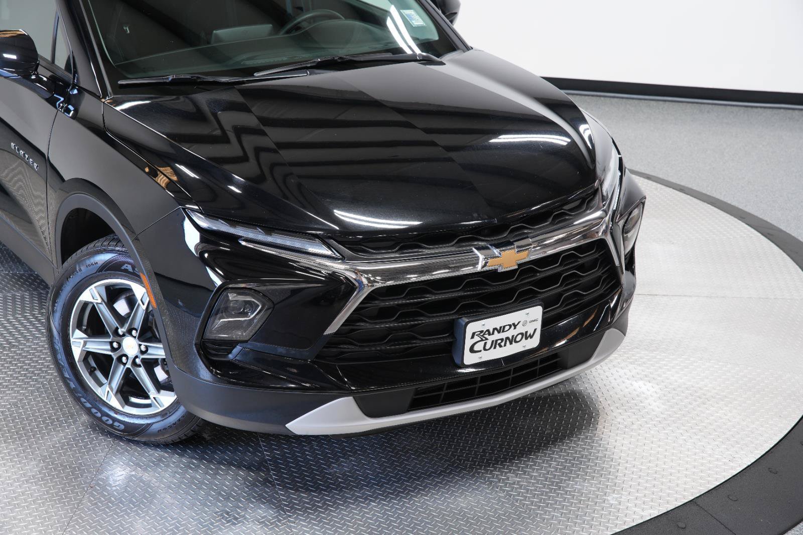 Used 2025 Chevrolet Blazer LT AWD/4WD image 46