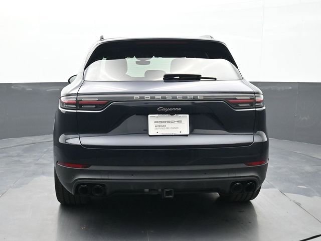 Certified 2023 Porsche Cayenne Platinum Edition image 21