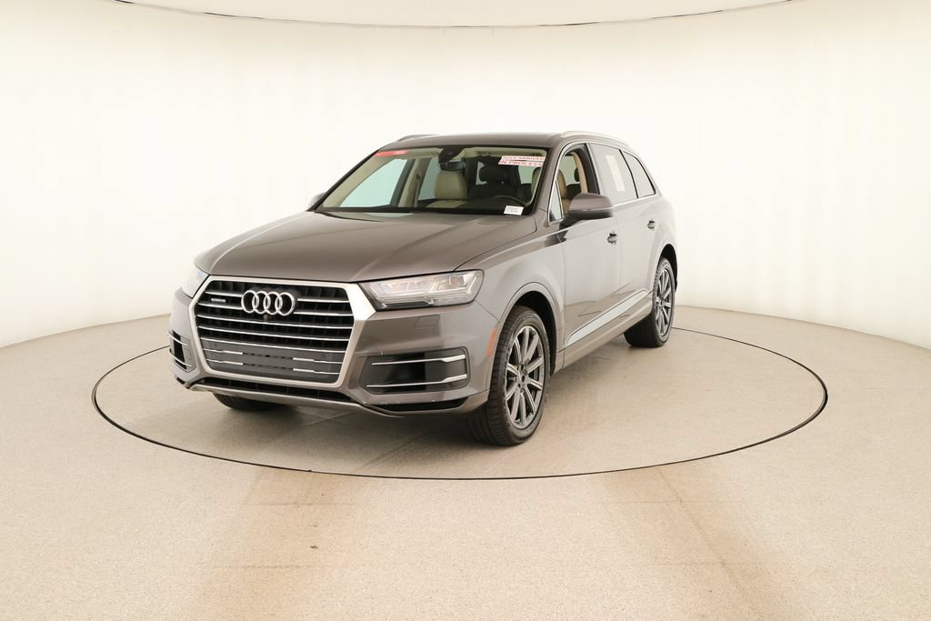 Used 2018 Audi Q7 3.0T Premium Plus w/ Premium Plus Package AWD/4WD image 12