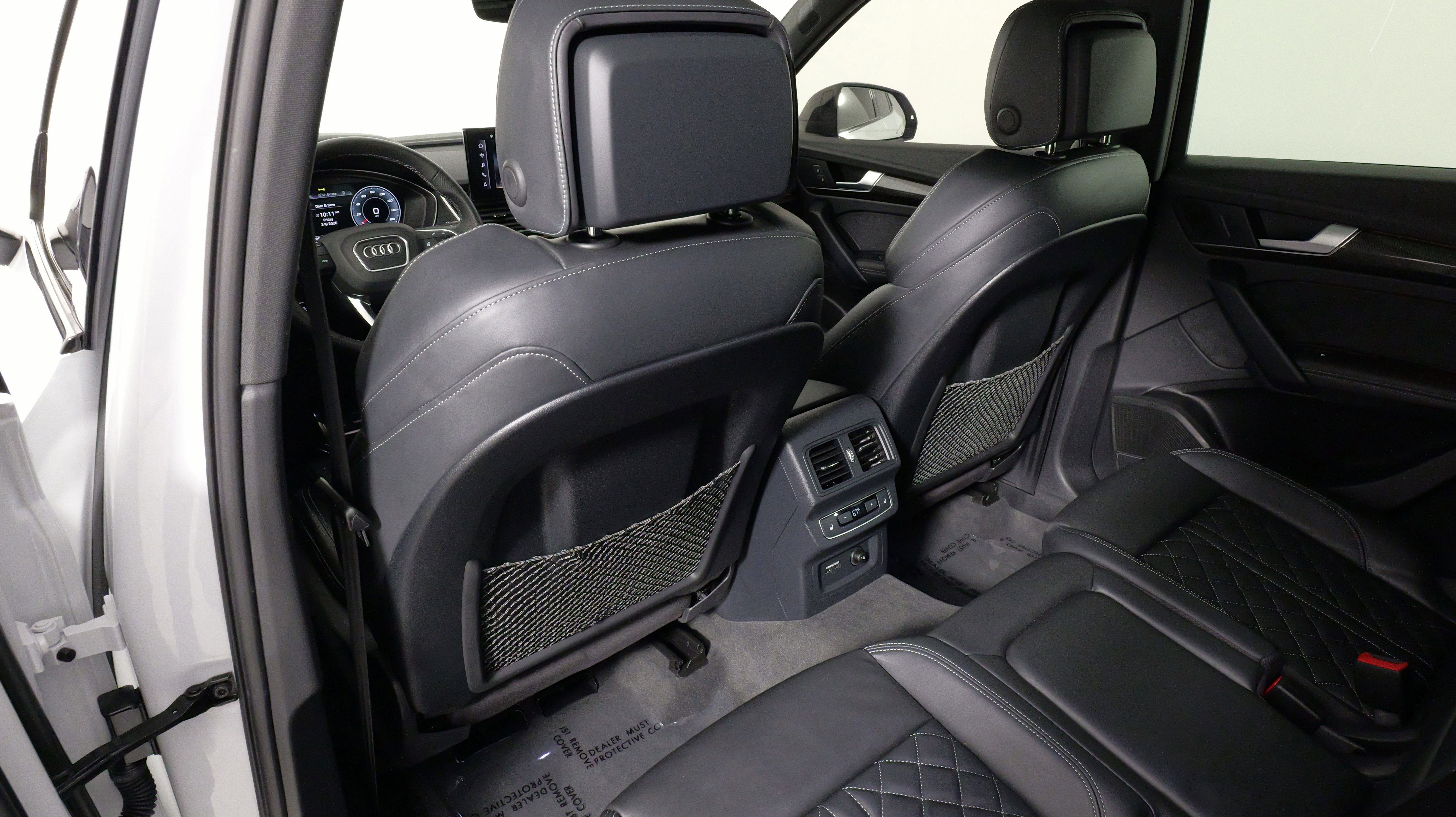 Used 2023 Audi SQ5 Prestige image 35