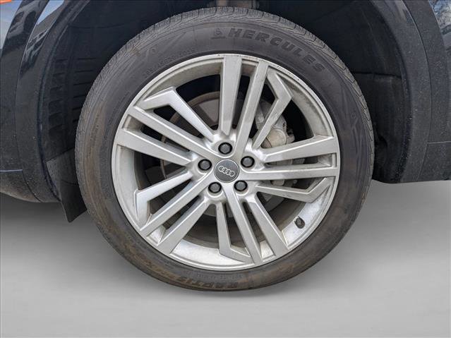Used 2020 Audi Q5 2.0T Premium Plus w/ Premium Plus Package AWD/4WD image 14