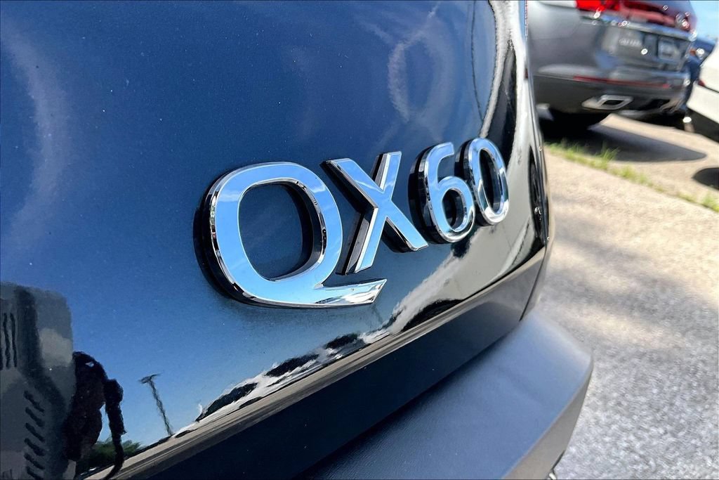 Used 2023 INFINITI QX60 Pure AWD/4WD image 44