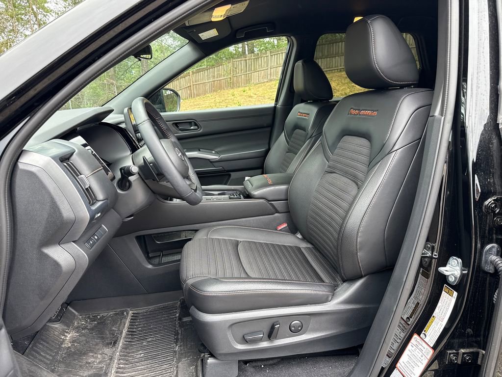 Used 2024 Nissan Pathfinder Rock Creek image 13