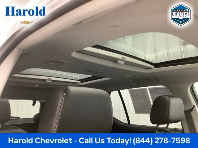 Used 2021 Chevrolet Traverse RS image 13