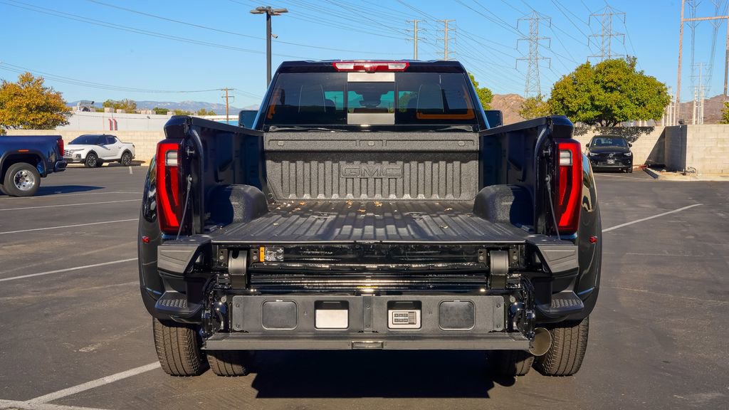 New 2026 GMC Sierra 3500 Denali Ultimate image 12