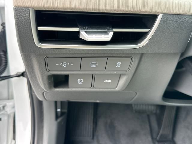 New 2025 Hyundai Sonata SEL image 16