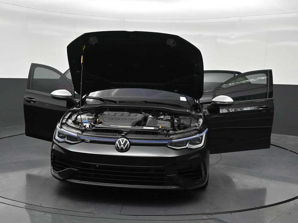Used 2024 Volkswagen Golf R AWD/4WD image 35
