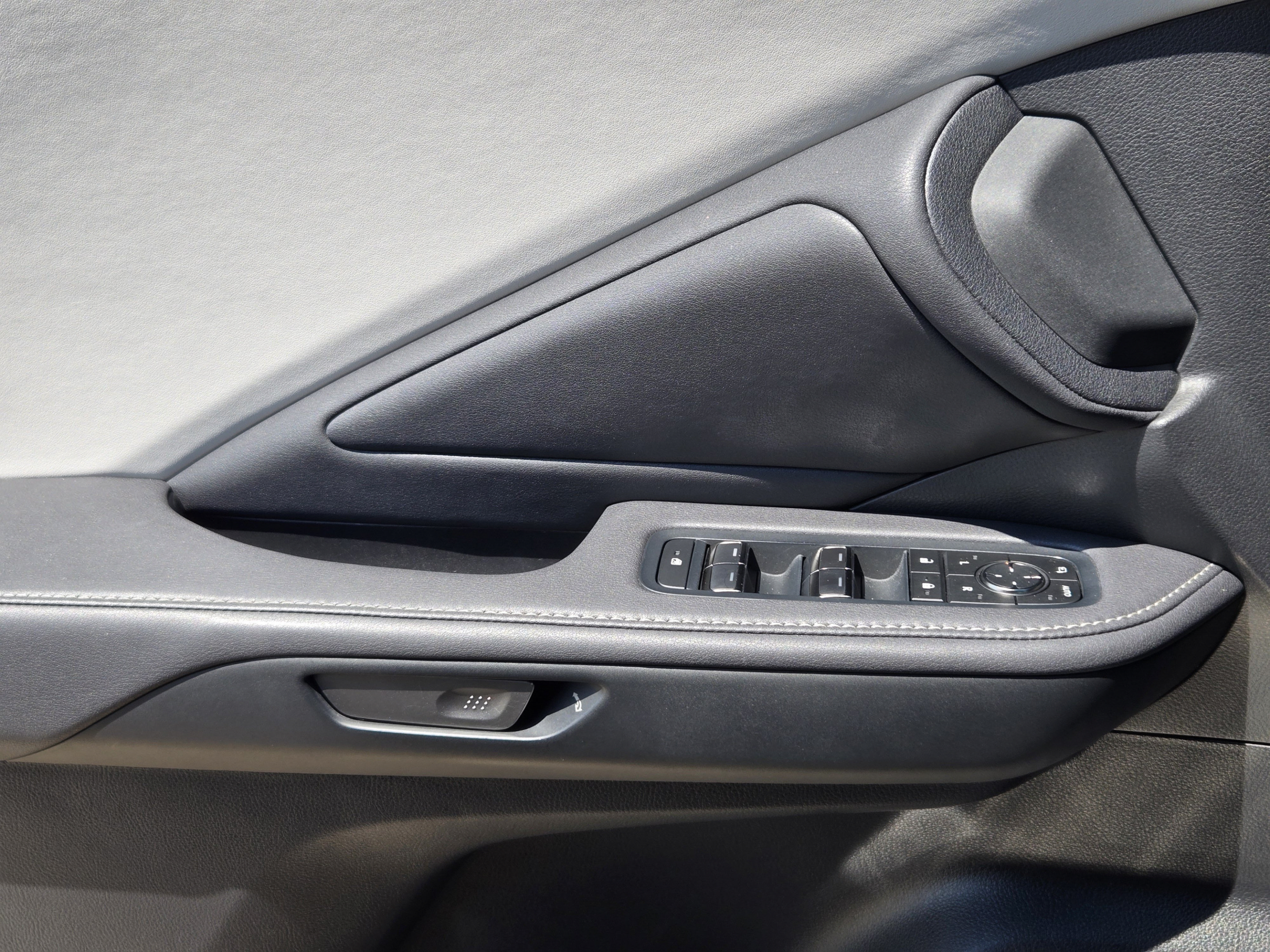 Used 2024 Lexus TX 350 FWD w/ Cold Weather Package image 18