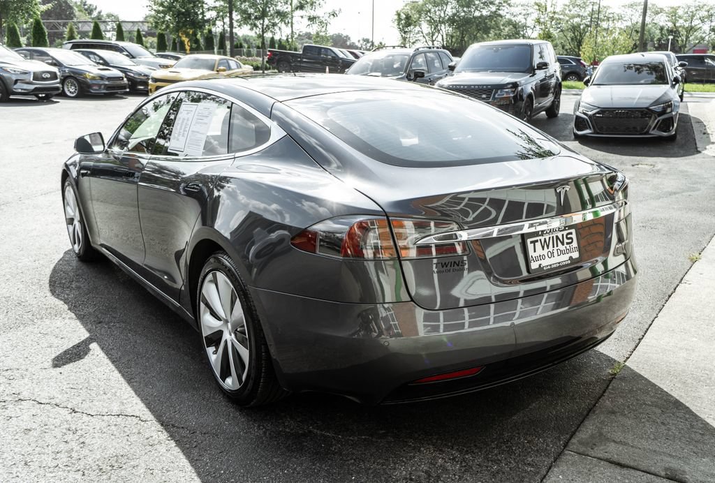 Used 2021 Tesla Model S Long Range Plus AWD/4WD image 34