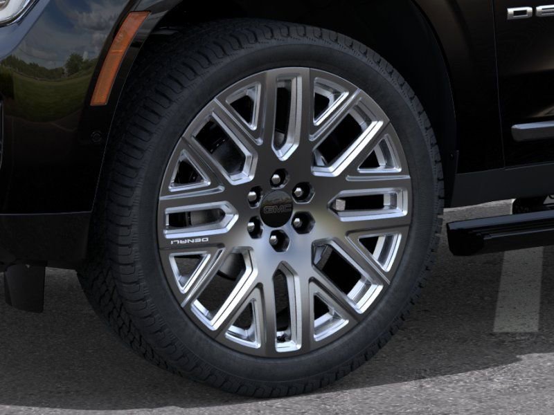New 2026 GMC Yukon XL Denali Ultimate w/ LPO, Illumination Package AWD/4WD image 9