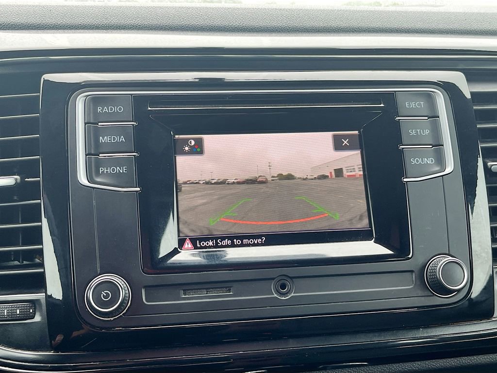 Used 2019 Volkswagen Beetle 2.0T S image 14