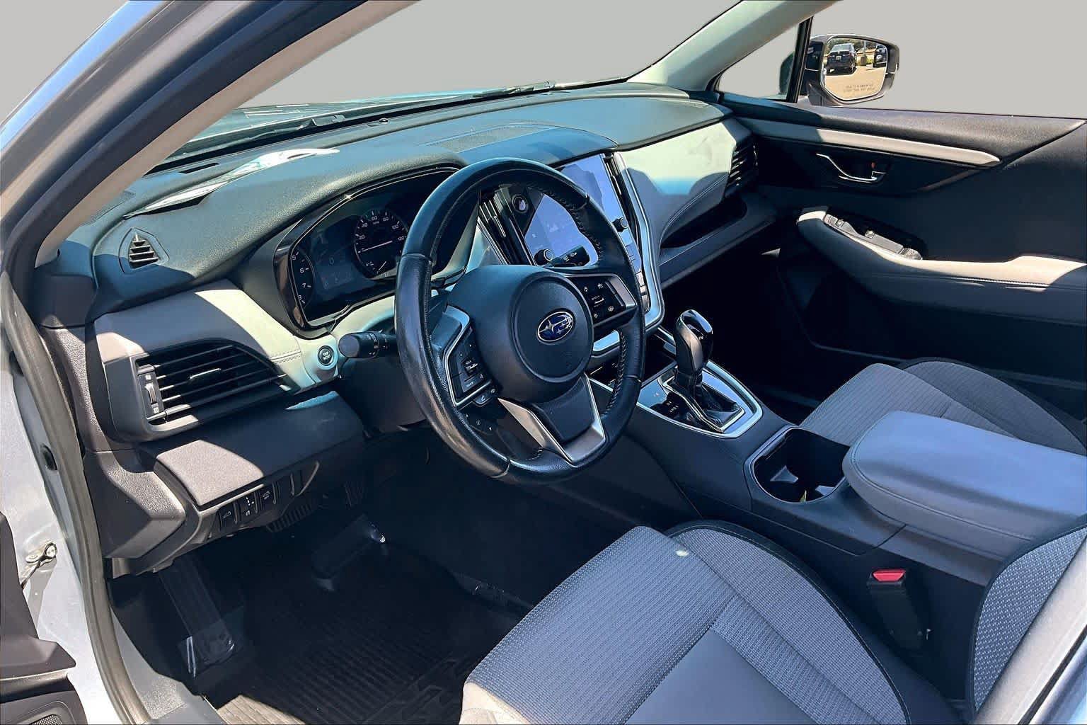 Used 2020 Subaru Outback Premium AWD/4WD image 17