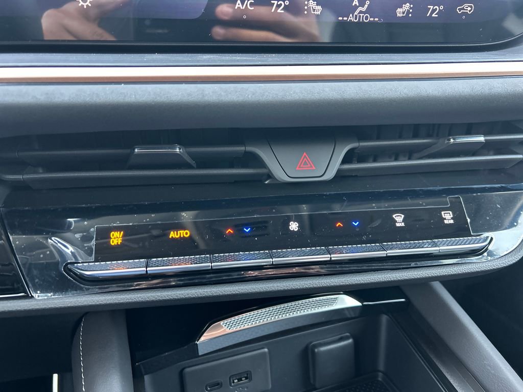 New 2026 Buick Envision Sport Touring image 21