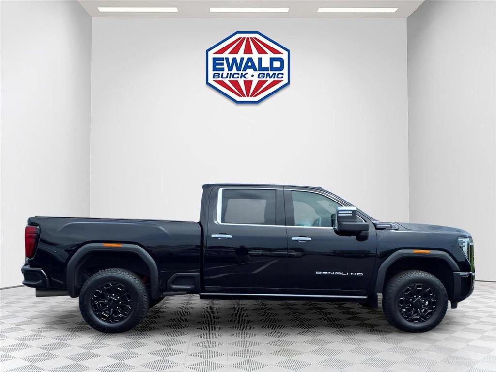 Used 2024 GMC Sierra 2500 Denali Ultimate w/ Max Trailering Package AWD/4WD image 8