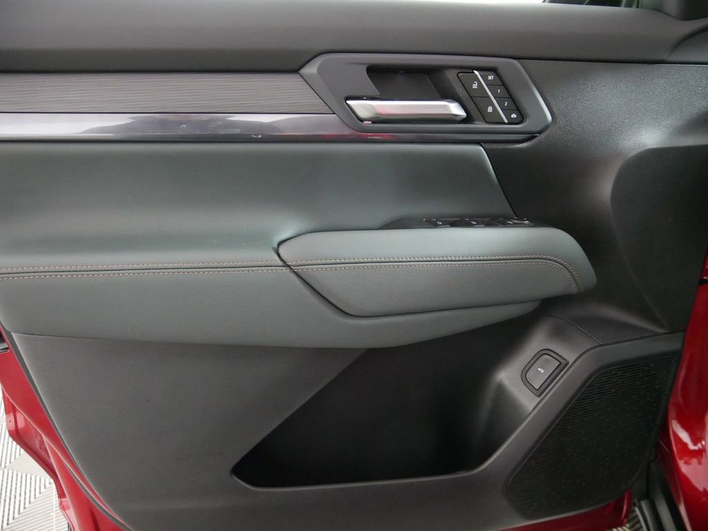 New 2026 GMC Terrain AT4 w/ Convenience Package III image 14