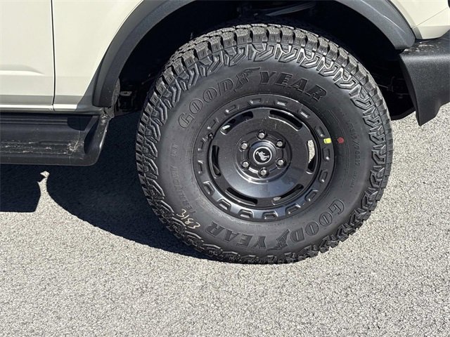 New 2025 Ford Bronco Outer Banks w/ Sasquatch Package image 9