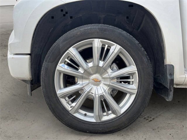 Used 2024 Chevrolet Silverado 1500 High Country w/ High Country Premium Package AWD/4WD image 24