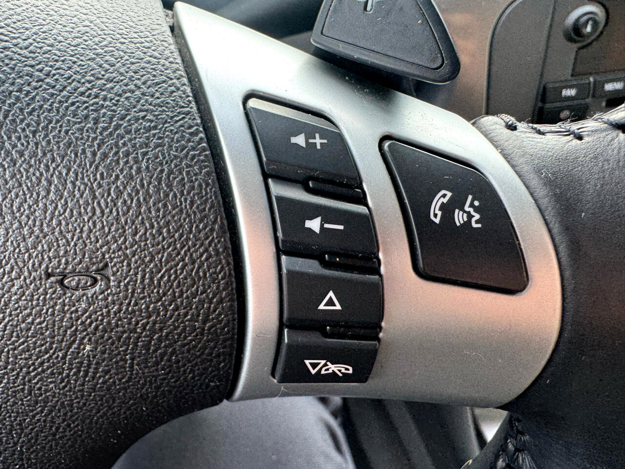 Used 2009 Saturn Aura XE image 18