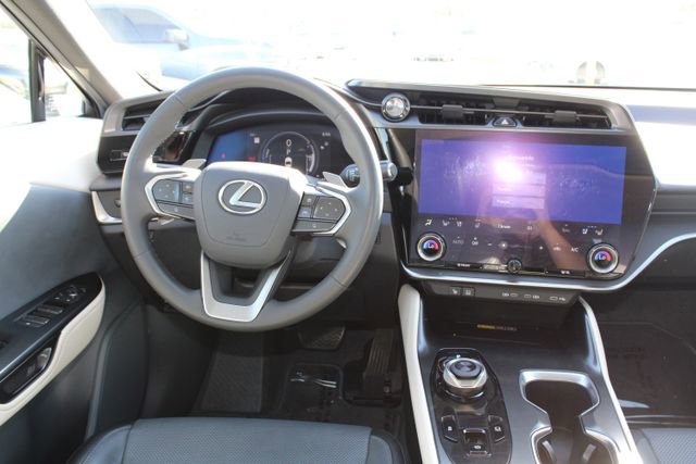 Certified 2023 Lexus RZ 450e Premium w/ Technology Package image 14