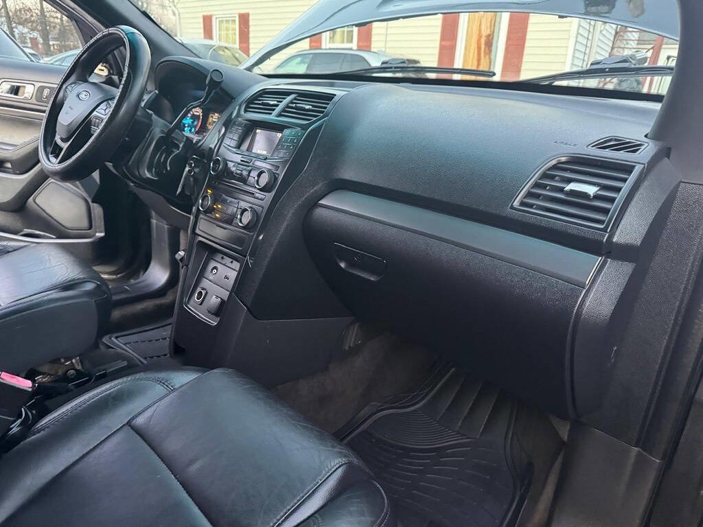 Used 2016 Ford Explorer Police Interceptor Utility AWD image 23
