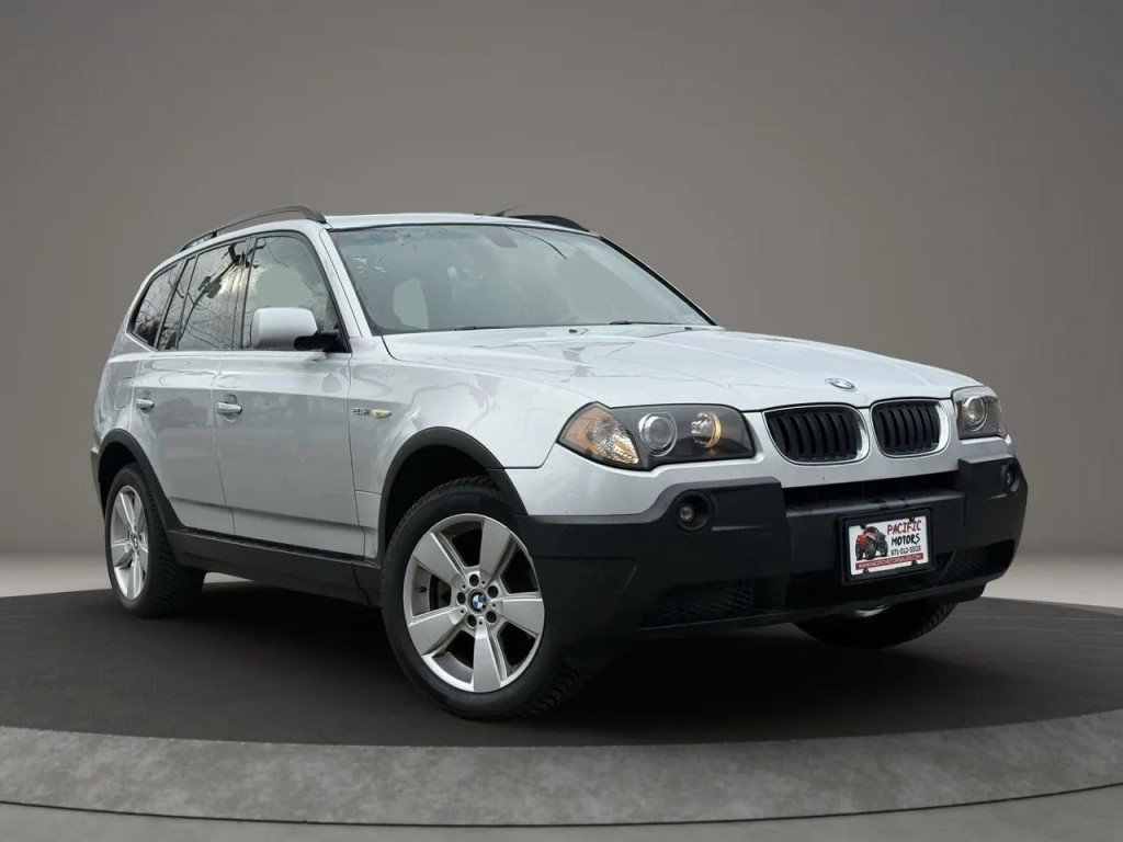 Used 2004 BMW X3 2.5i AWD/4WD image 1