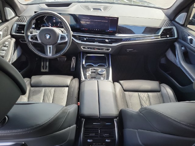 Used 2024 BMW X7 M60i w/ Executive Package AWD/4WD image 14