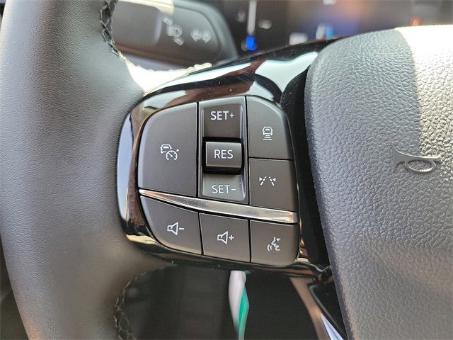 New 2025 Ford Escape SE image 5
