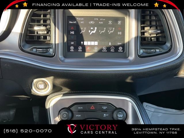 Used 2021 Dodge Challenger SXT w/ Blacktop Package image 25