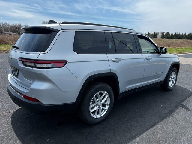 New 2024 Jeep Grand Cherokee L Laredo w/ Trailer Tow Package image 3