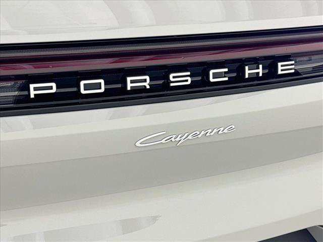 New 2026 Porsche Cayenne AWD/4WD image 25