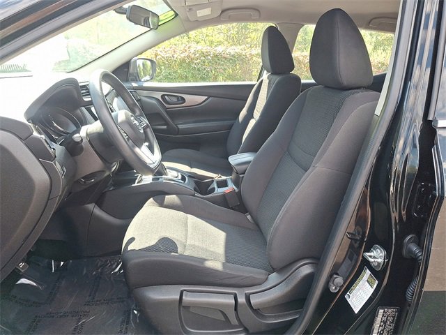 Used 2019 Nissan Rogue Sport S image 13