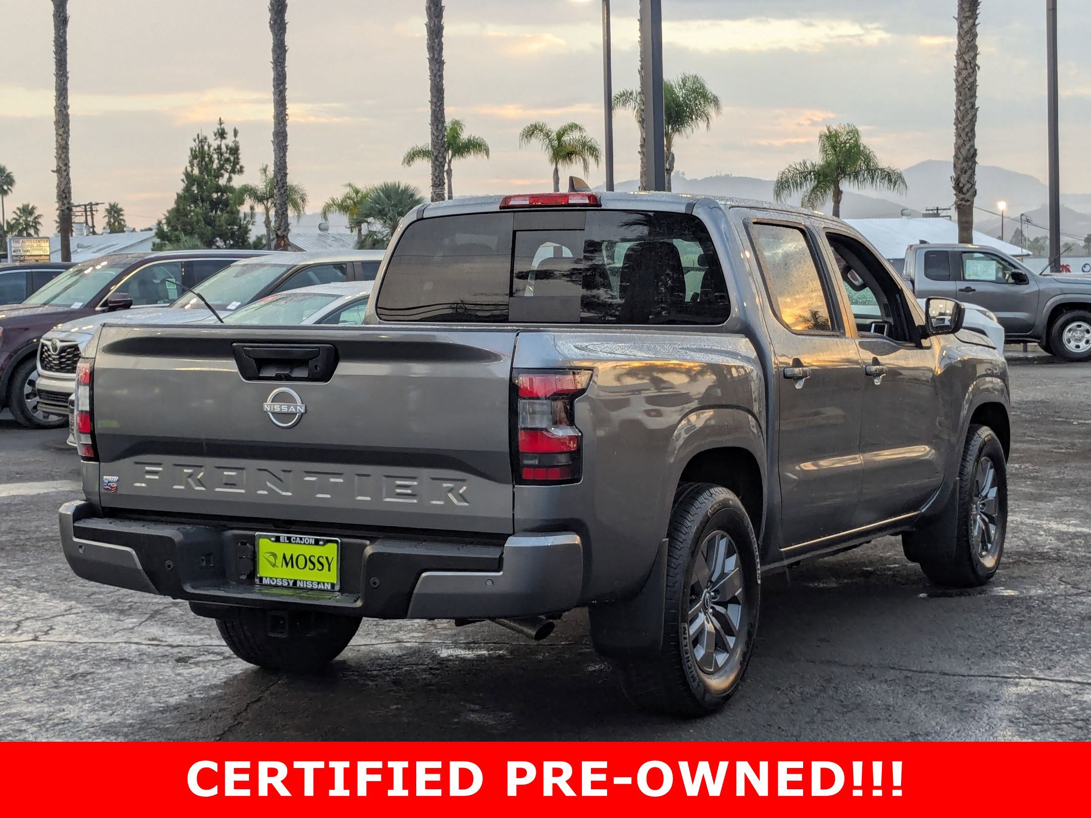 Certified 2025 Nissan Frontier SV w/ SV Convenience Package image 7