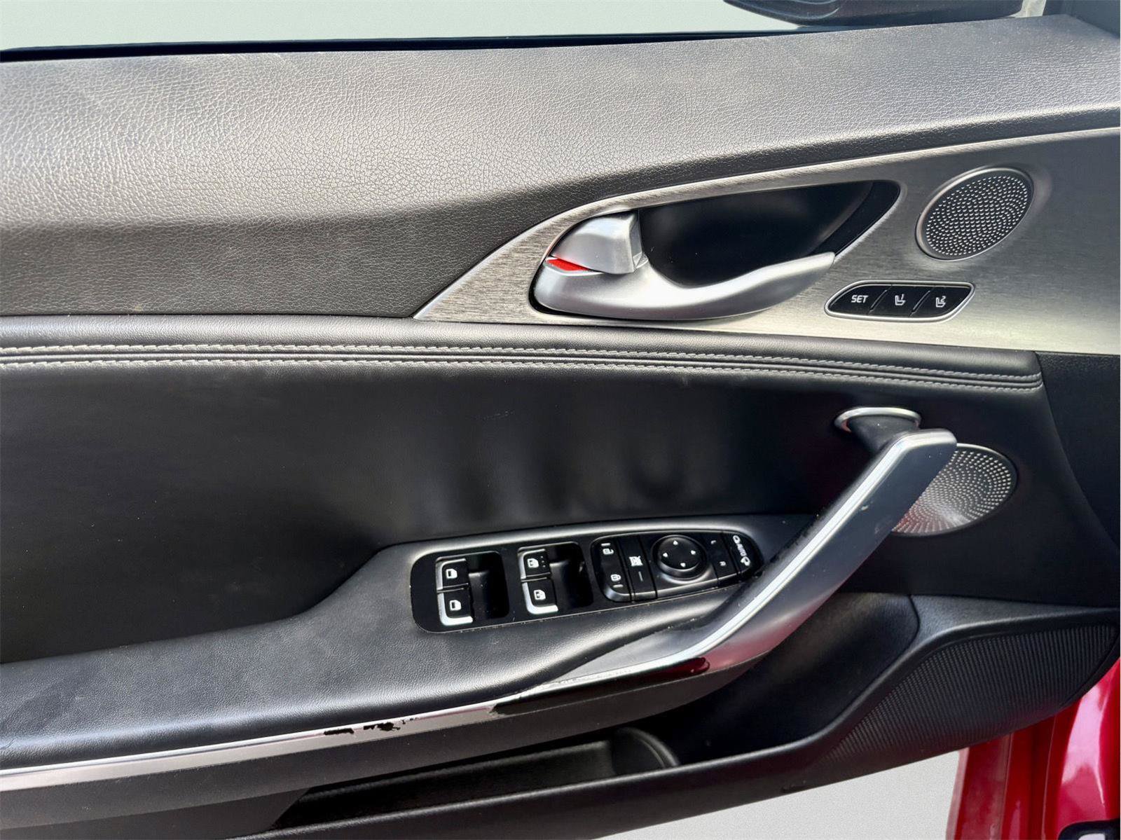 Used 2020 Kia Stinger GT2 RWD image 17