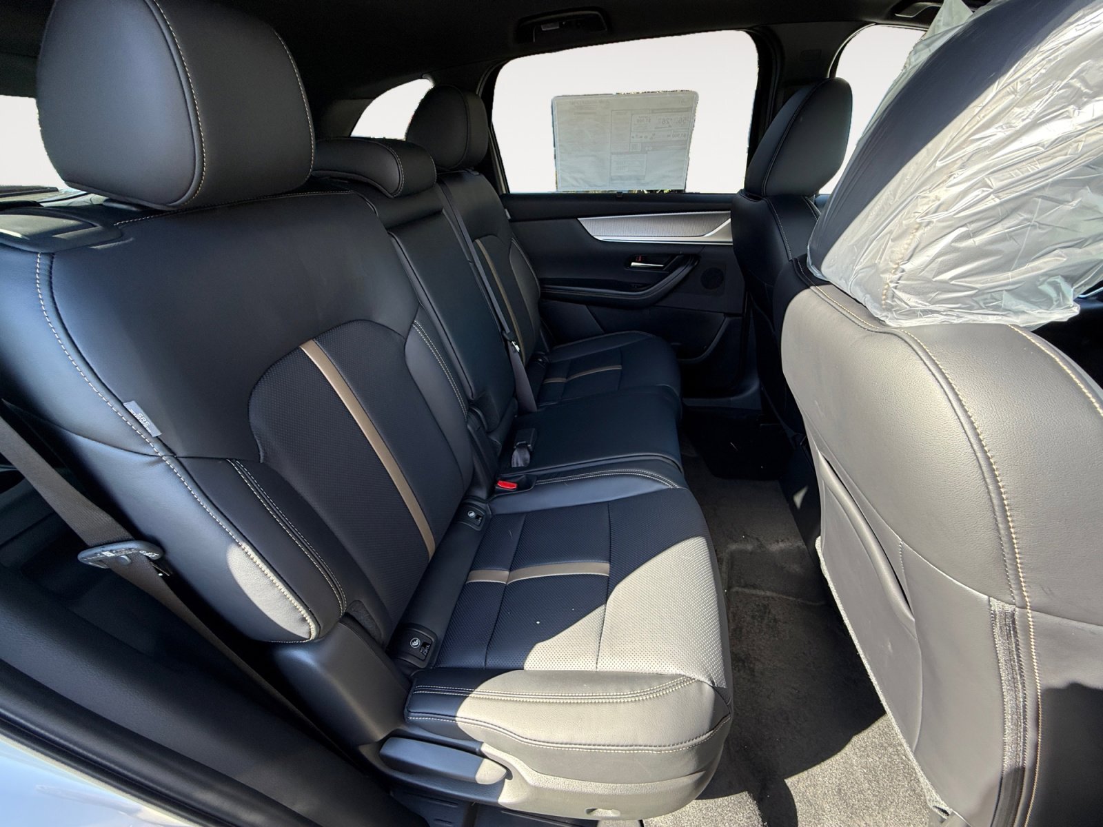 New 2026 MAZDA CX-90 Plug-In Hybrid w/ Premium Plus image 18