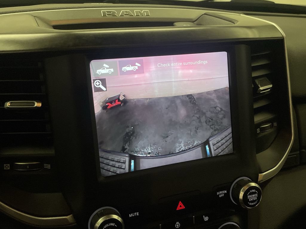Used 2021 RAM 3500 Big Horn w/ Level 2 Equipment Group AWD/4WD image 8