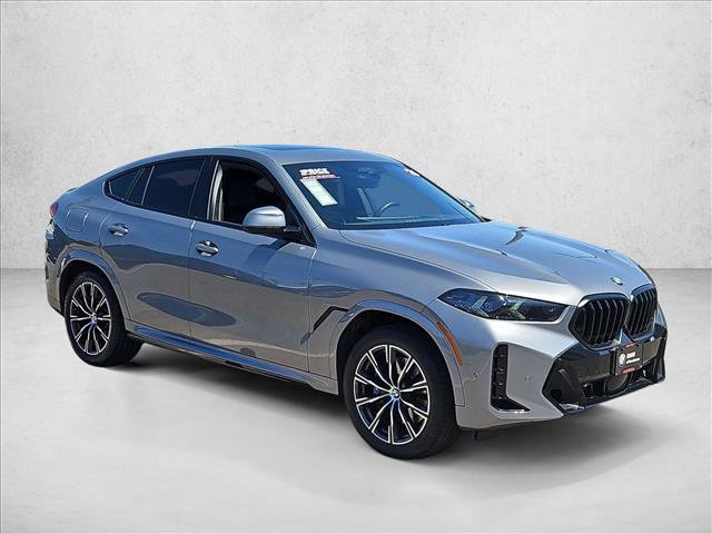 Used 2026 BMW X6 xDrive40i AWD/4WD image 3