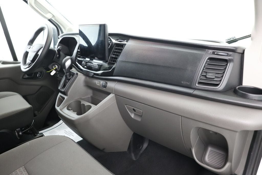 Used 2023 Ford Transit 350 XLT RWD image 22