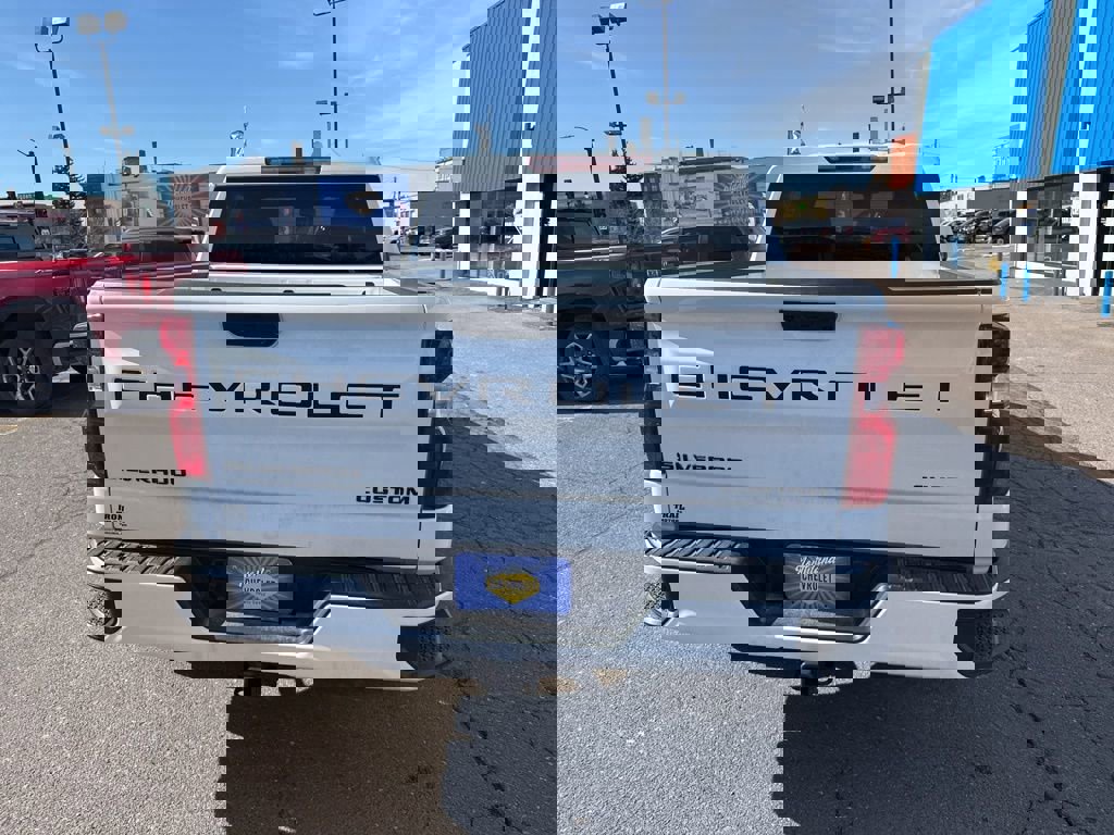 New 2026 Chevrolet Silverado 1500 Custom w/ Turbomax Blackout Package image 10